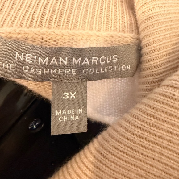 Neiman Marcus - Picture 4 of 6